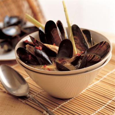 Thai-style Coconut Mussels