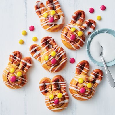 Easter Bunny Cinnamon Scrolls
