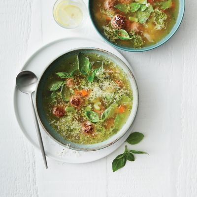 One-Pot Meatball & Basil Pesto Soup 