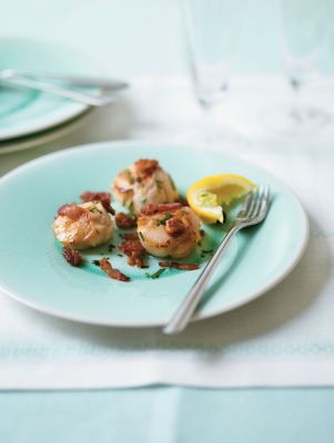 Seared Scallops With Migas