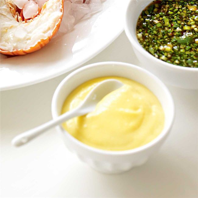 Creamy Mango & Lime Dipping Sauce