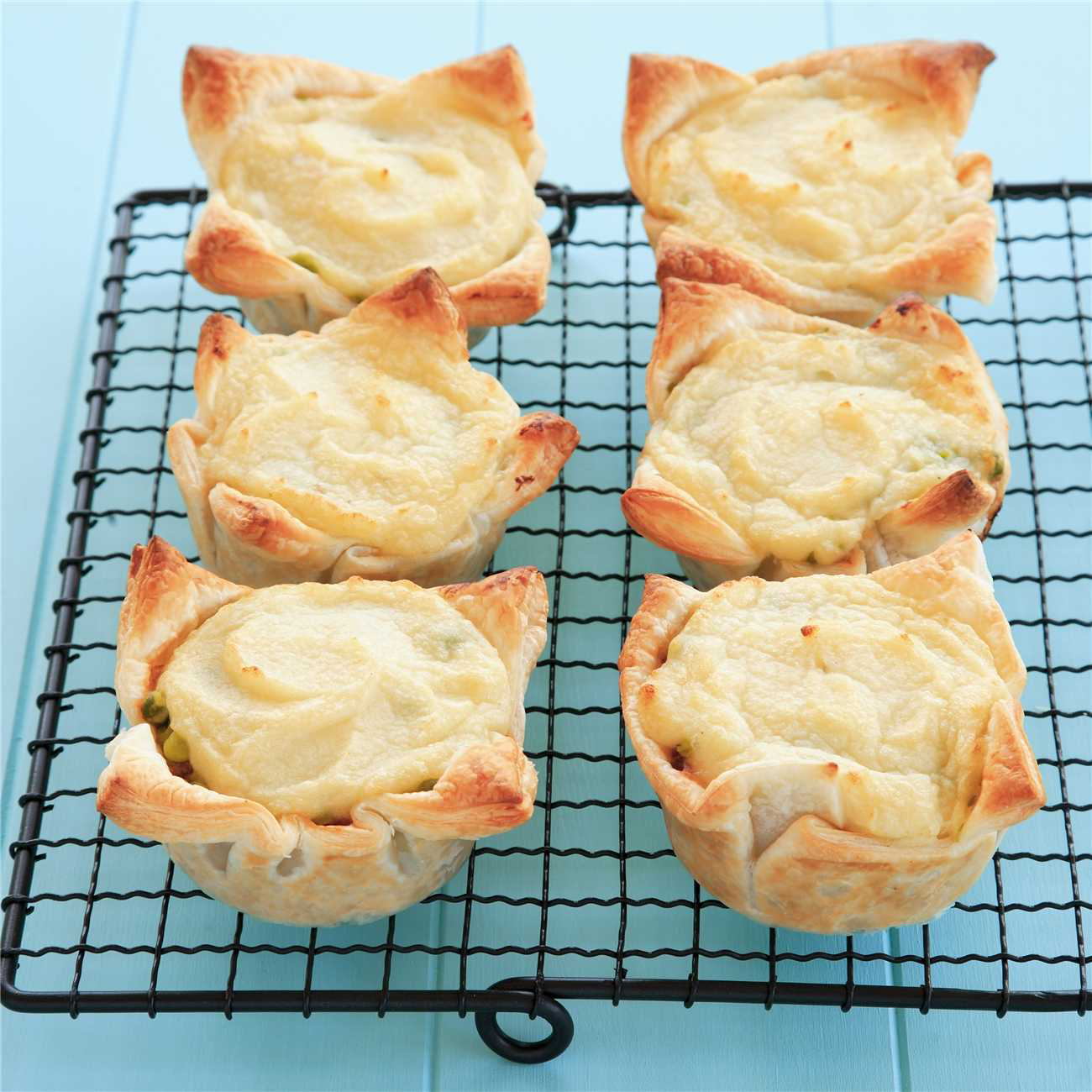 Mini Aussie Beef & Bacon Pies