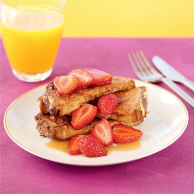 French Toast with Berries & Maple Syrup