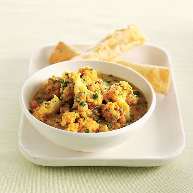 Curried Cauliflower With Chickpeas