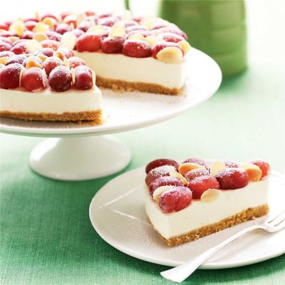 Grape & Almond Cheesecake