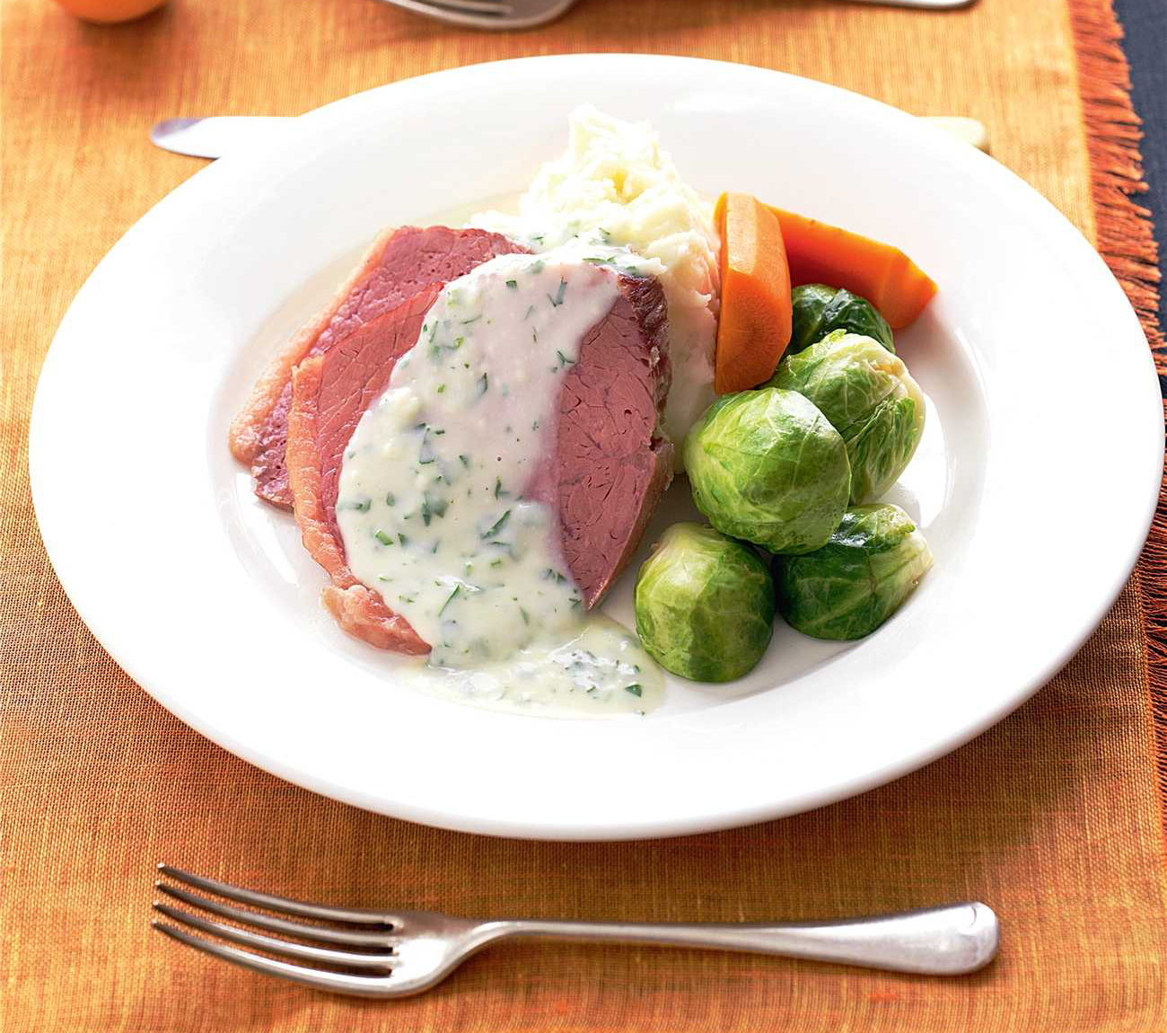 Corned beef with mustard parsley sauce