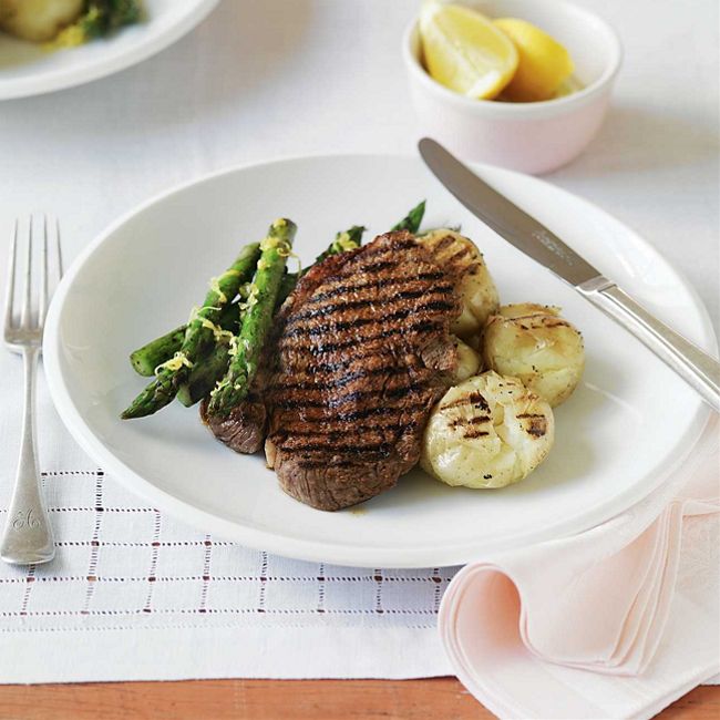 Rump Steak with Squashed Potatoes & Barbecued Asparagus