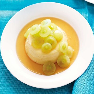 Panna Cotta with Sauterne Grapes