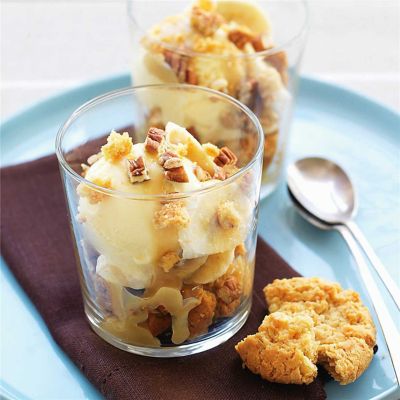 Cookie Parfait with Caramel Sauce