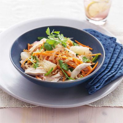 Thai-Style Salad with Chicken & Grapefruit