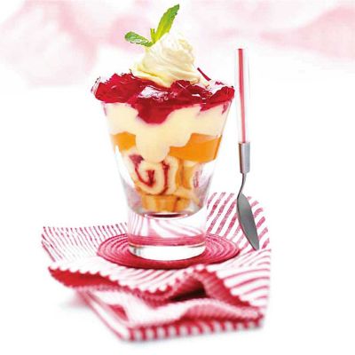 Simple Christmas Trifle