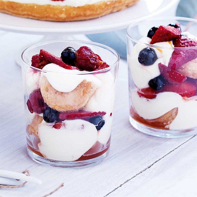 Berry Tiramisu