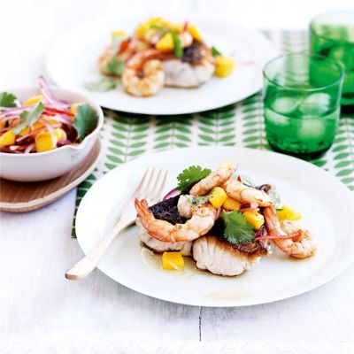 Fish & Prawns with Mango & Macadamias