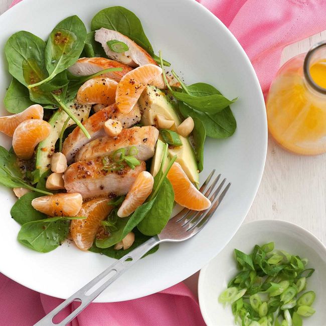 Chicken, Spinach & Mandarin Salad