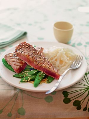 Peppercorn-crusted Tuna Steaks