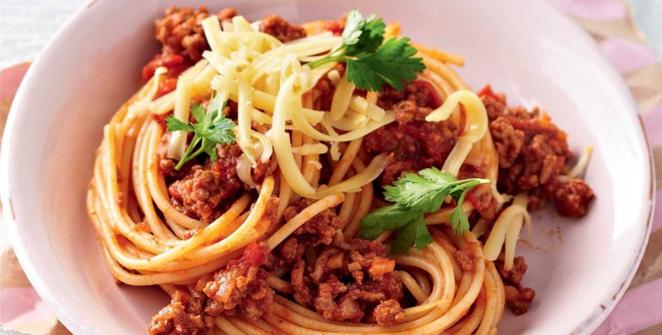 Classic Spaghetti Bolognaise Recipe Woolworths