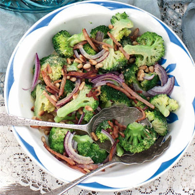 Broccoli & pine nut salad