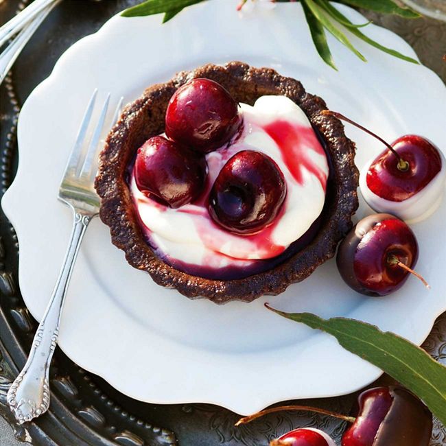 Choc-Cherry Tarts