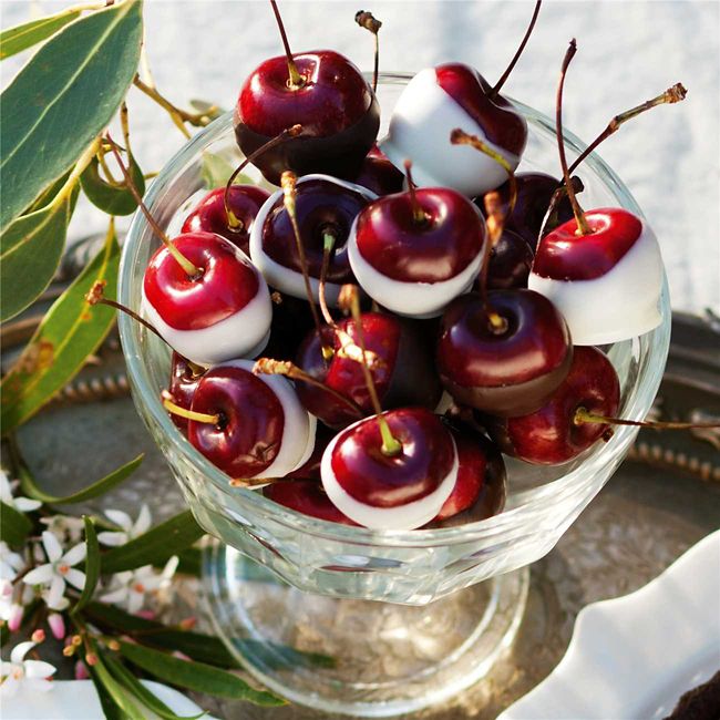 Choc Dipped Cherries
