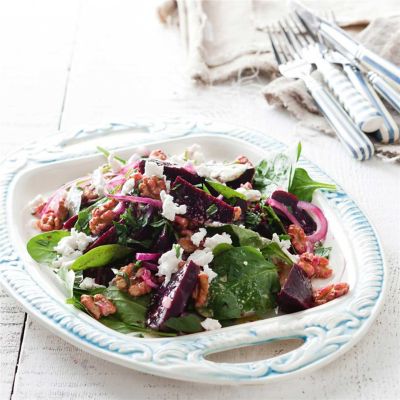 Beetroot, Goats Cheese & Walnut Salad