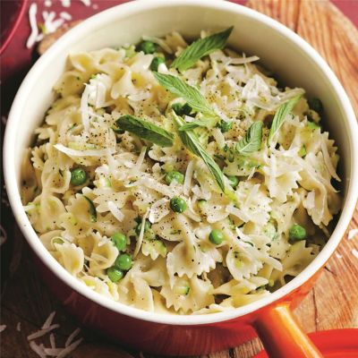 Farfalle with Vegetable Carbonara Sauce