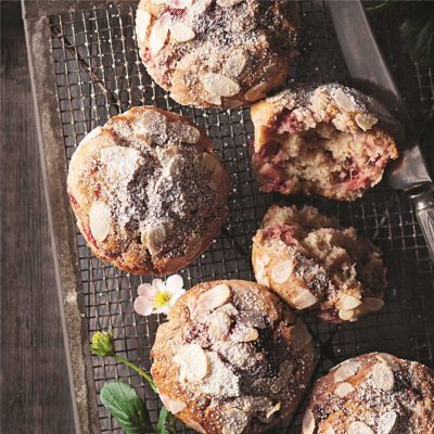 Strawberry & Almond Muffins