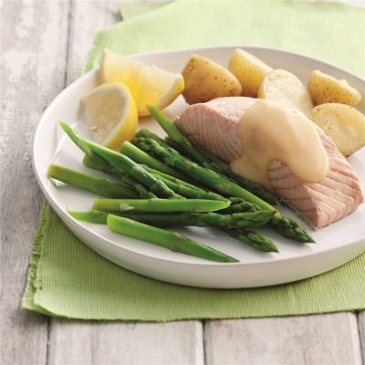Poached Salmon & Asparagus