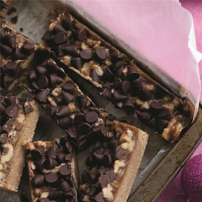 Walnut & Syrup Slice