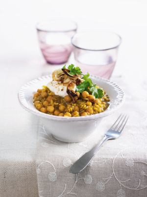 Spiced Date & Chickpea Pilaf