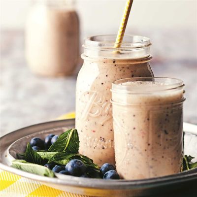 Banana & Blueberry Smoothie