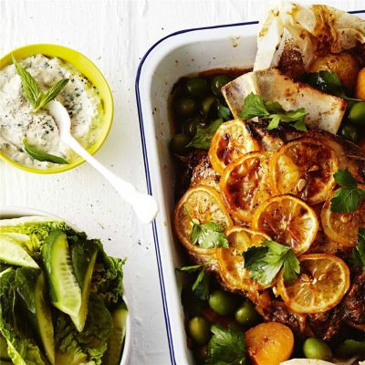 Slow-Cooked Lamb with Yoghurt Sauce