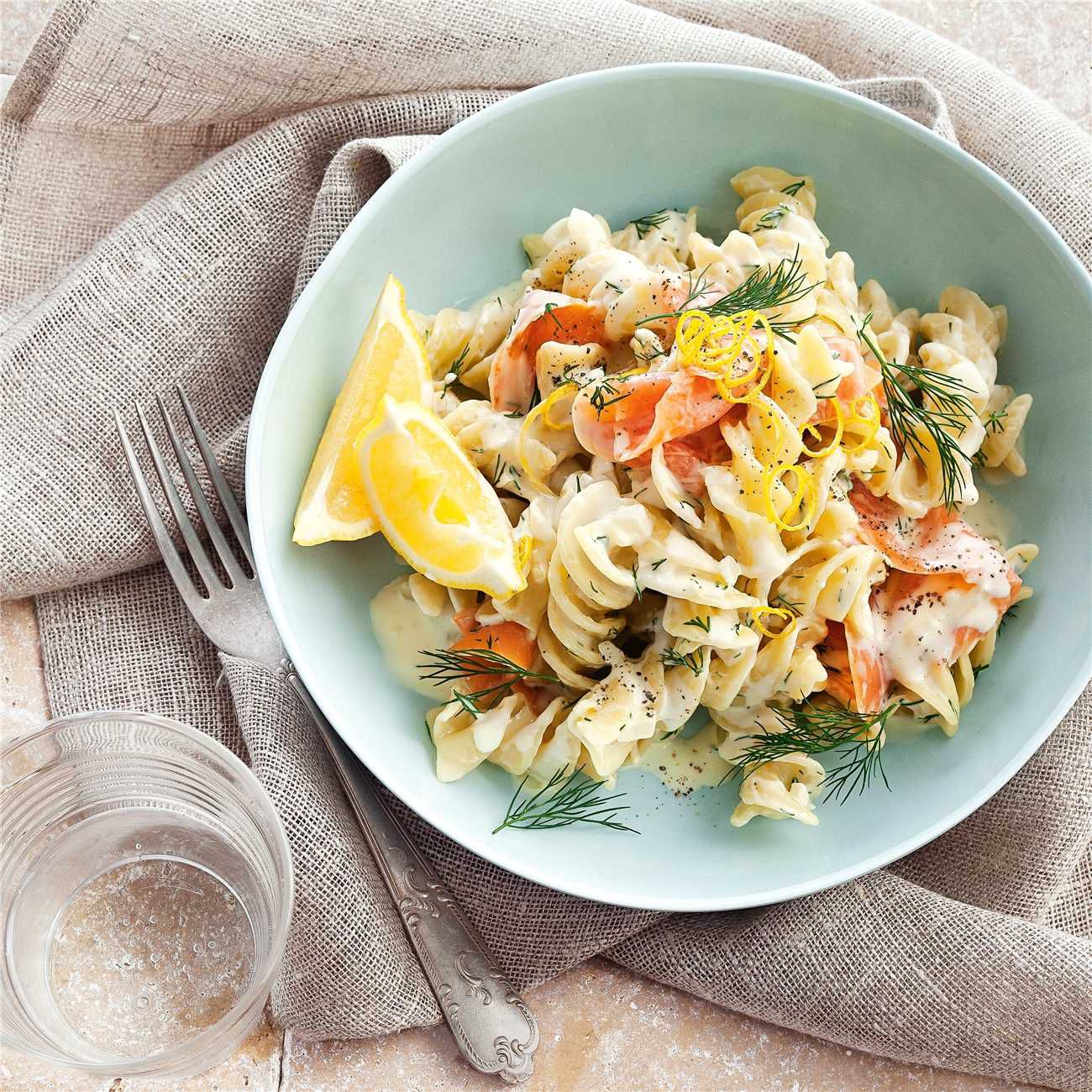Lemon and salmon pasta