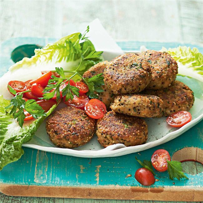 Quinoa Salmon Cakes