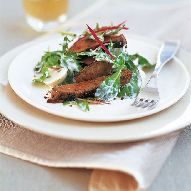 Peppered Beef With Salad Leaves