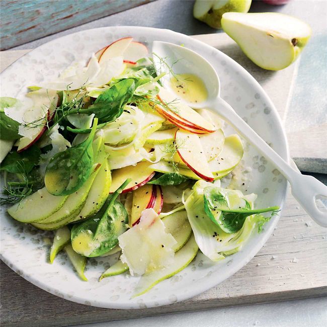Pear, Apple & Fennel Salad