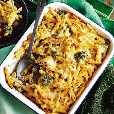 Pumpkin & Broccoli Pasta Bake