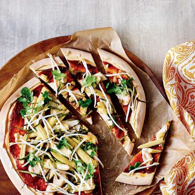 Vietnamese Chilli Chicken Pizza