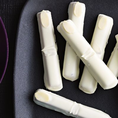 Kit Kat Zombie Fingers