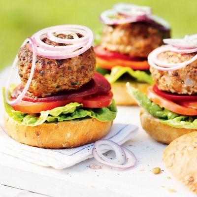 Beef & Cajun Spice Burgers