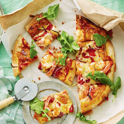 Summery Pizza With Prawns