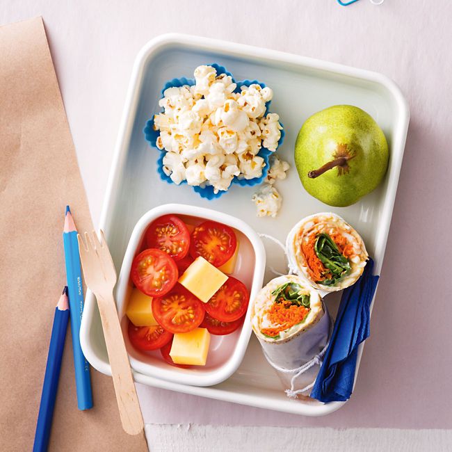 Egg, Tzatziki & Spinach Wrap + Snacks