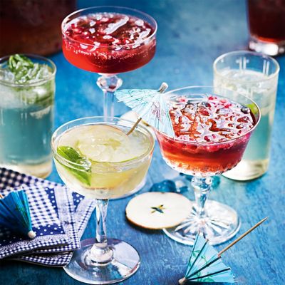 Pretty-In-Pink Vodka Cooler & Apple Tea Mocktail