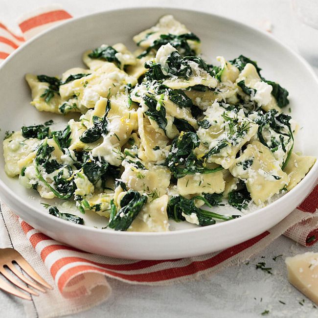 Ravioli With Lemony Spinach & Ricotta