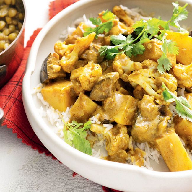 Vegetable Curry With Dhal & Steamed Rice