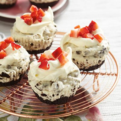 Mini Oreo Cheesecakes