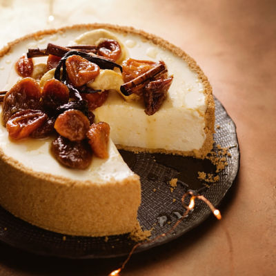 Eggnog Cheesecake With Fruit Compote