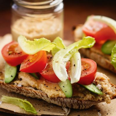 Homemade Crunchy Peanut Butter