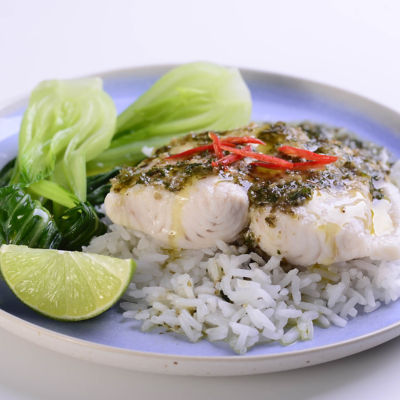 Ocean Chef Steam Ezy Fish In Garlic & Herb Sauce With Steamed Rice And Bok Choy