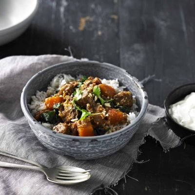 Beef, Spinach & Cashew Korma Curry