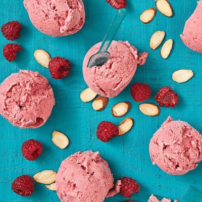 Banana Raspberry Nice-Cream With Roasted Almonds